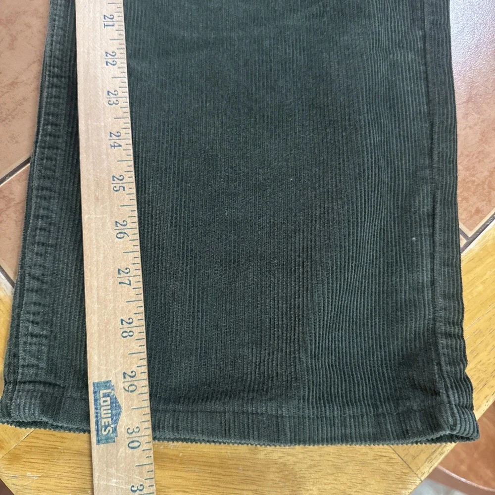Levis 565 Pants Mens 34 x 30 Green Loose Straight Corduroy Baggy‎ Jeans NEW